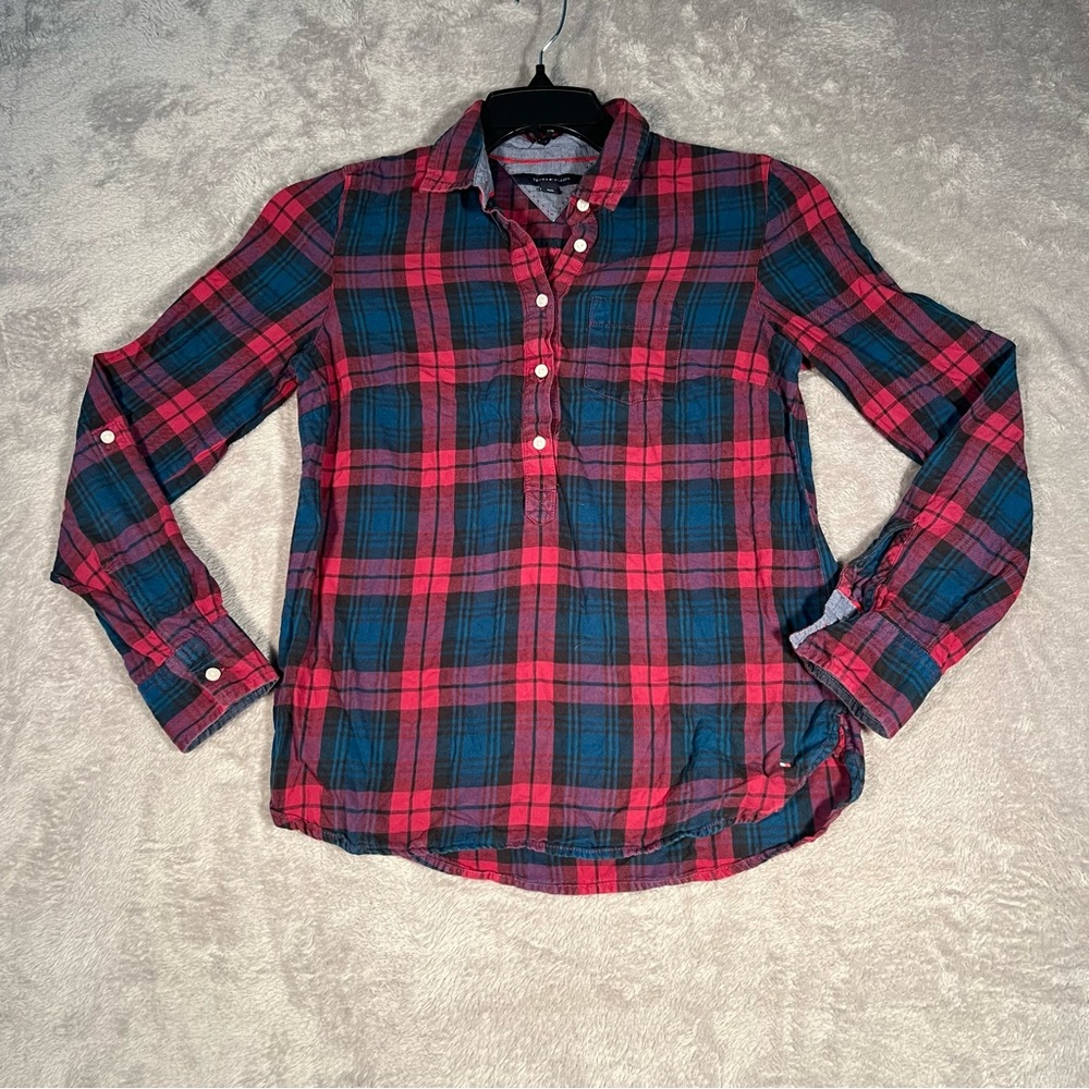 Tommy Hilfiger Shirt Women's Small Blue Red Plaid 1/4 Button Long Sleeve Shirt